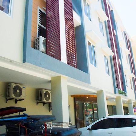 Elti Suites By Bluebookers Angeles Dış mekan fotoğraf