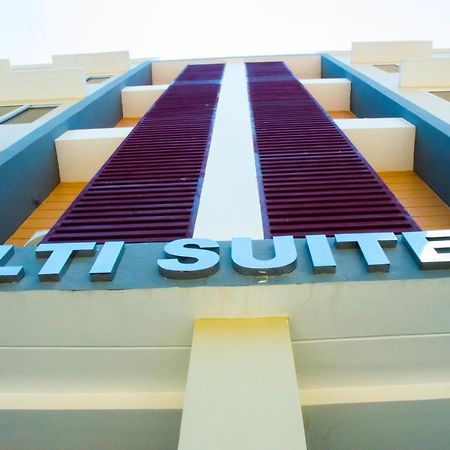 Elti Suites By Bluebookers Angeles Dış mekan fotoğraf