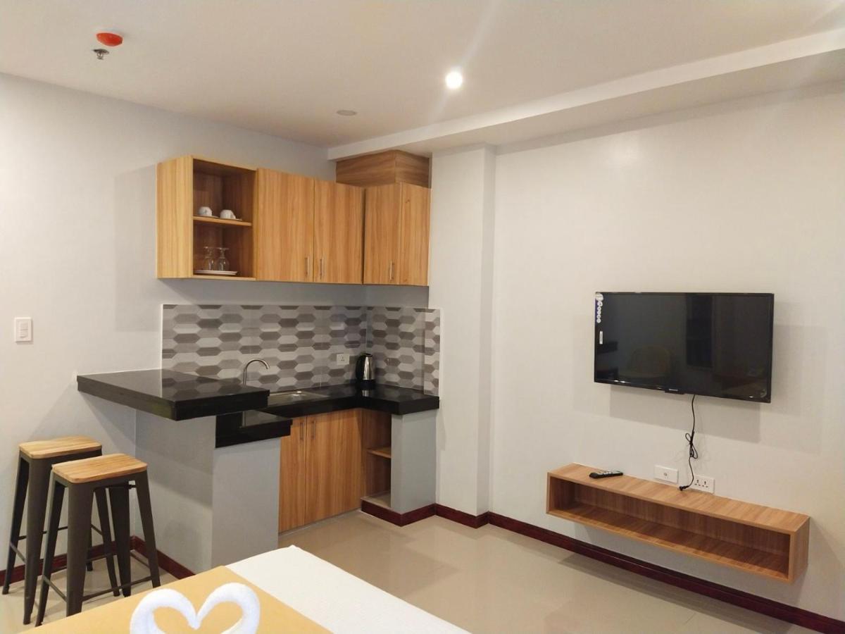 Elti Suites By Bluebookers Angeles Dış mekan fotoğraf