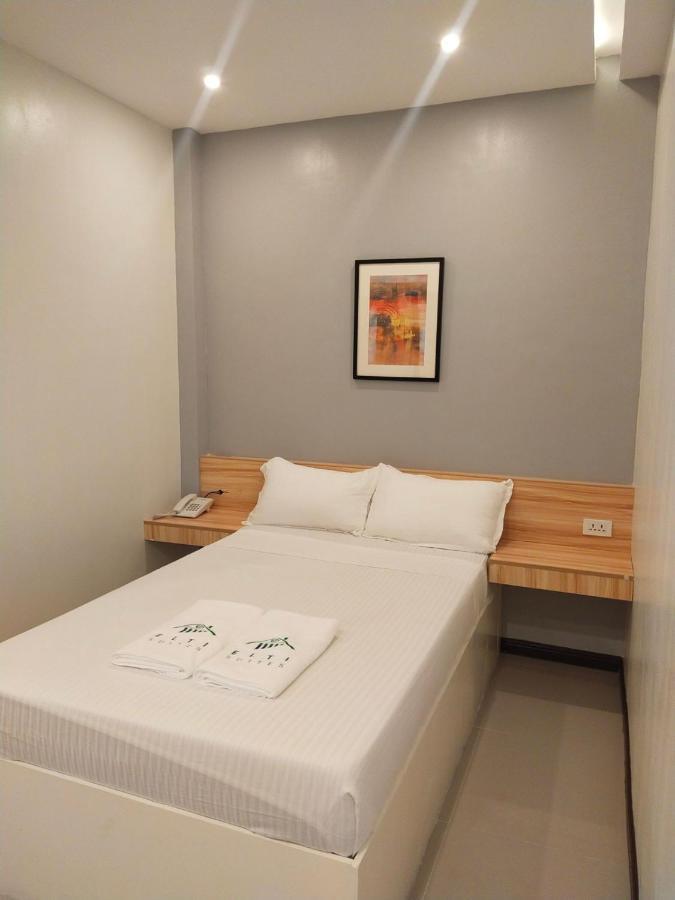 Elti Suites By Bluebookers Angeles Dış mekan fotoğraf