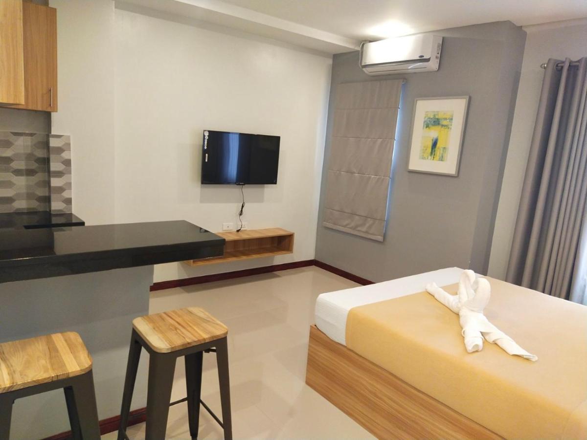 Elti Suites By Bluebookers Angeles Dış mekan fotoğraf